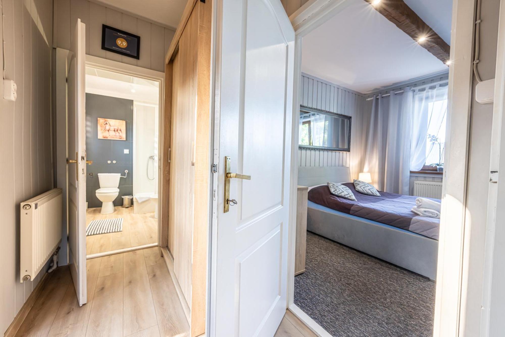 One-Bedroom Standard Apartment