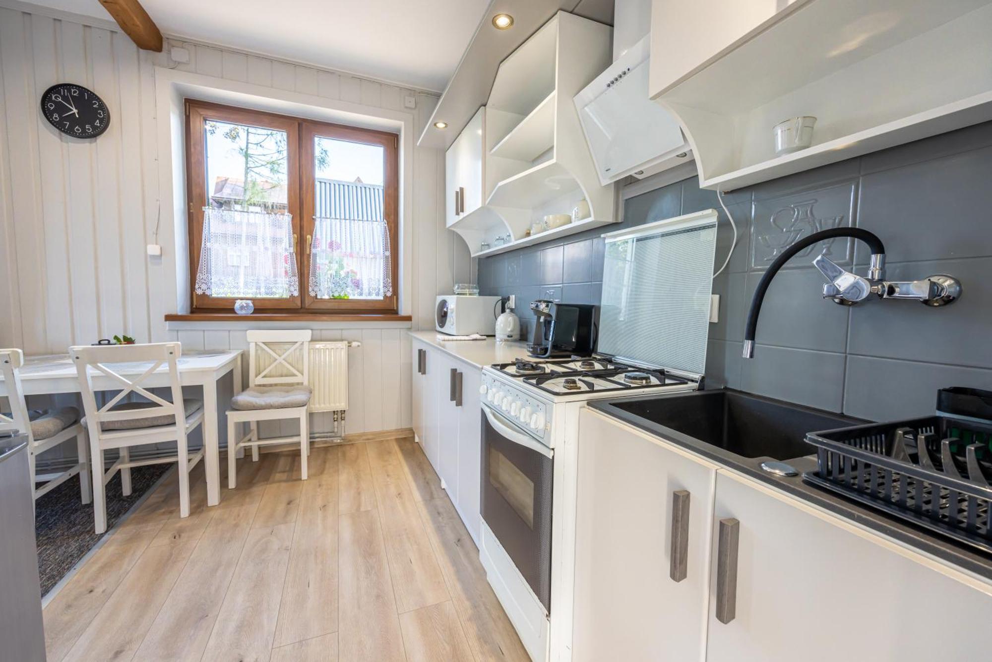 One-Bedroom Standard Apartment