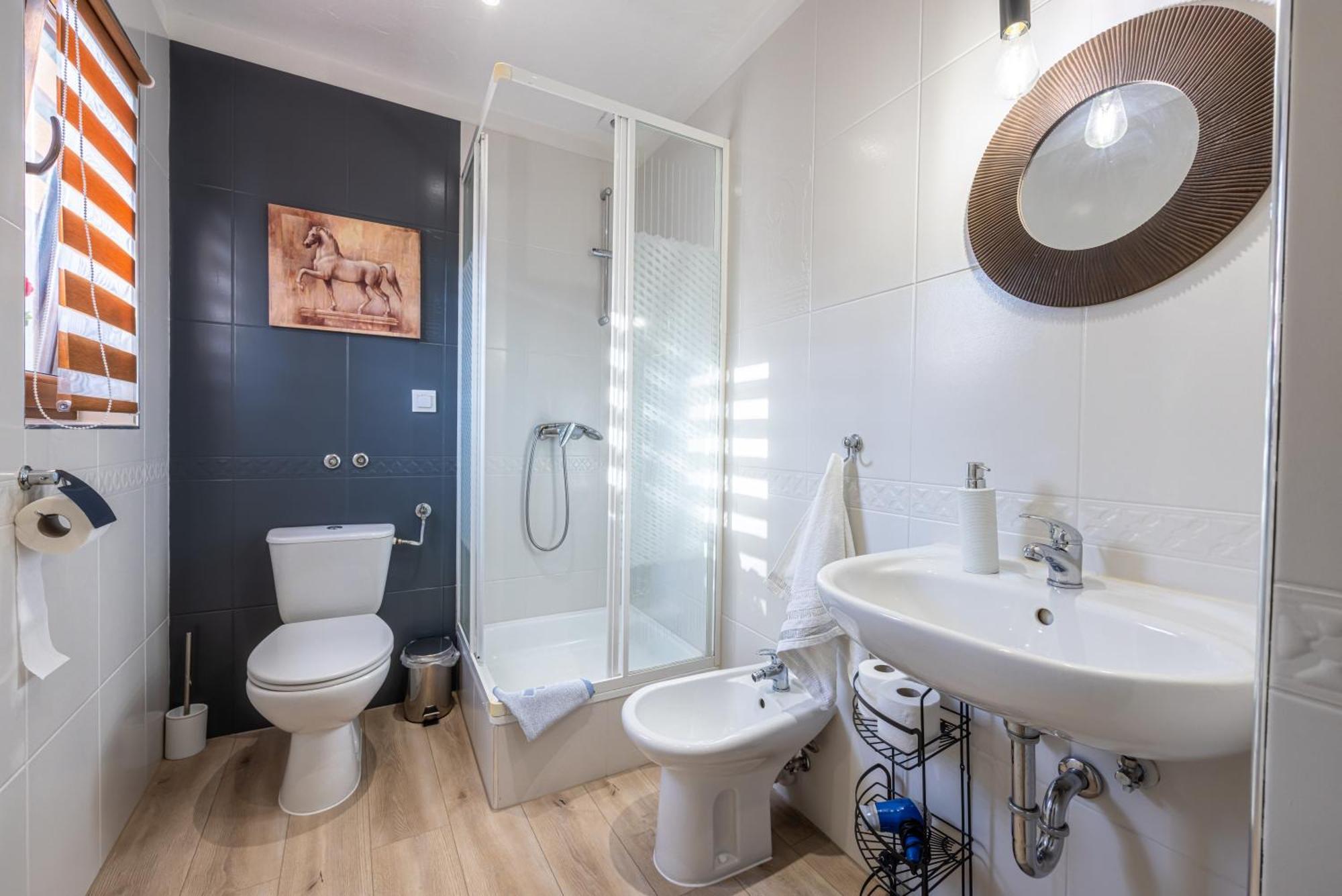 One-Bedroom Standard Apartment
