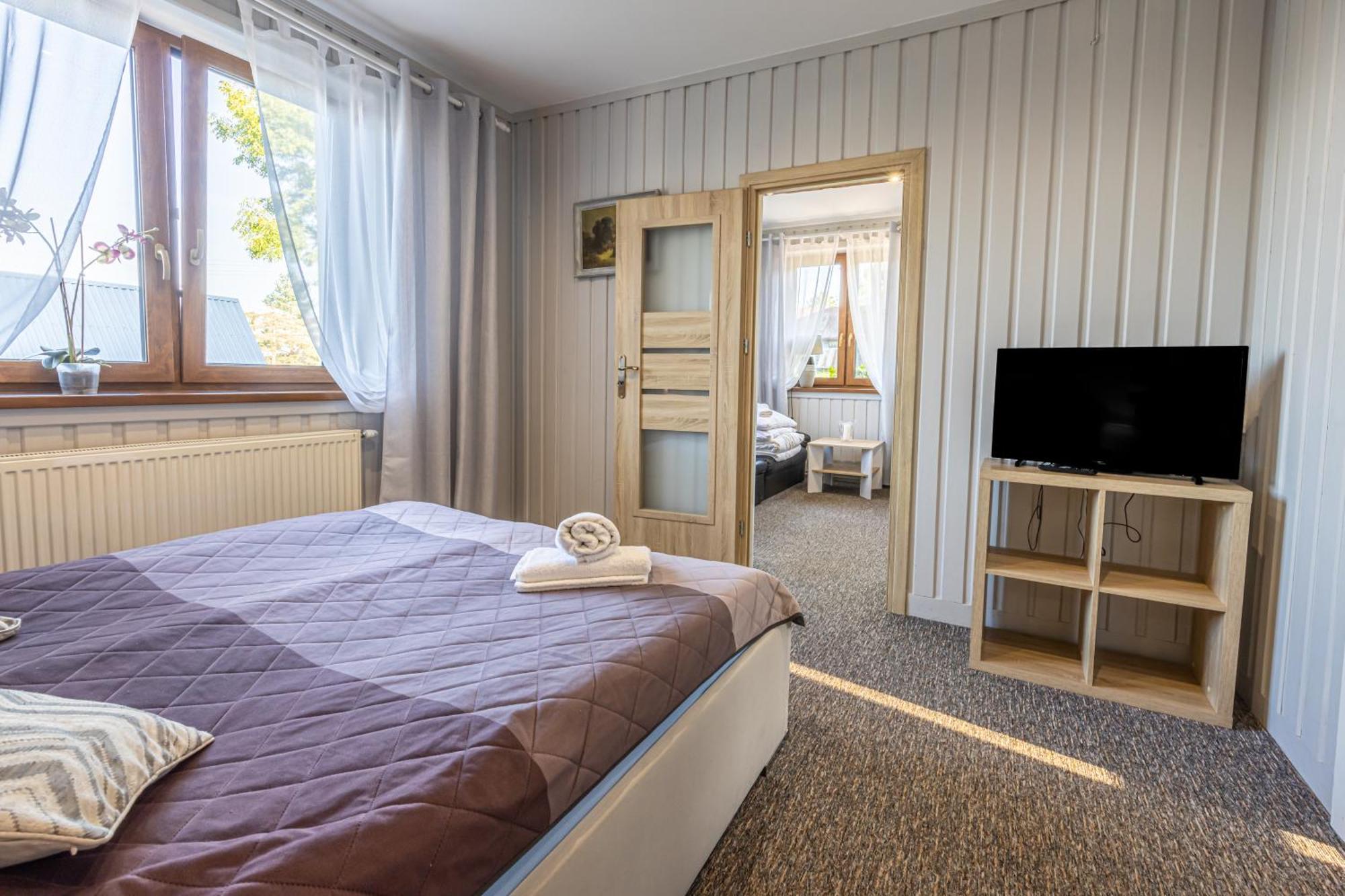One-Bedroom Standard Apartment